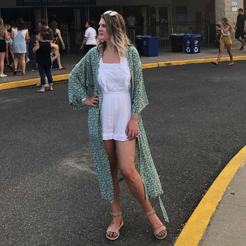 GREEN WITH WHITE‎ FLORAL LONG KIMONO